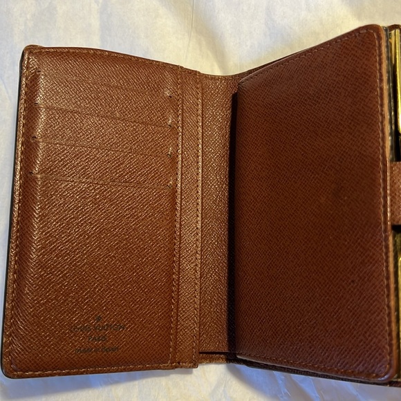 Louis Vuitton Monogram Wallet - Picture 5 of 13